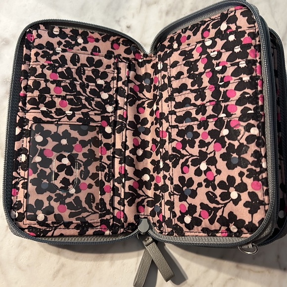 Vera Bradley Iconic RFID All in One Crossbody Gray Denim Yin Yang - Picture 8 of 12